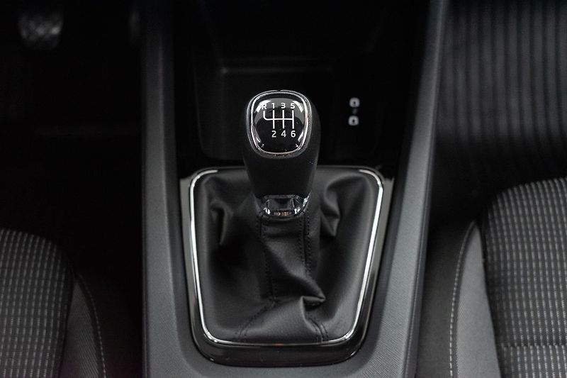 Škoda Octavia 2.0 TDI 110kW AMBITION+*ČR 1.M - fotka 20 z 37