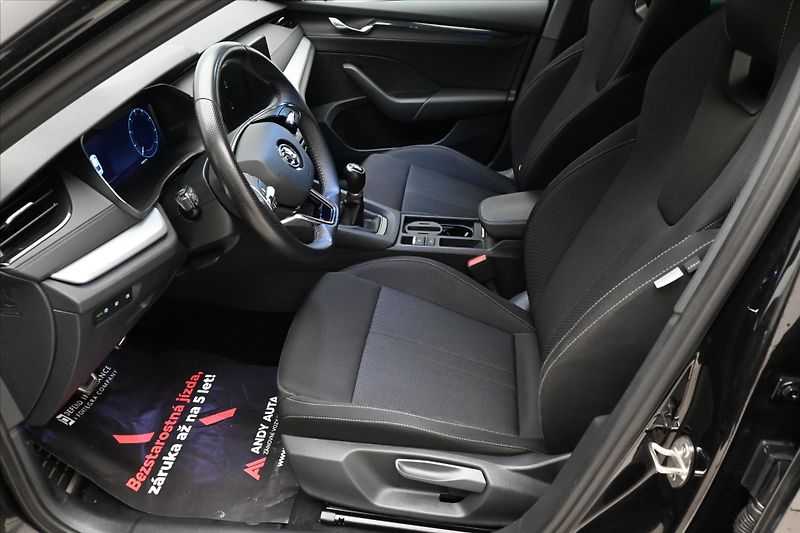 Škoda Octavia 1,5 TSI 110 kW TAŽNÉ NAVI Záru - fotka 13 z 32