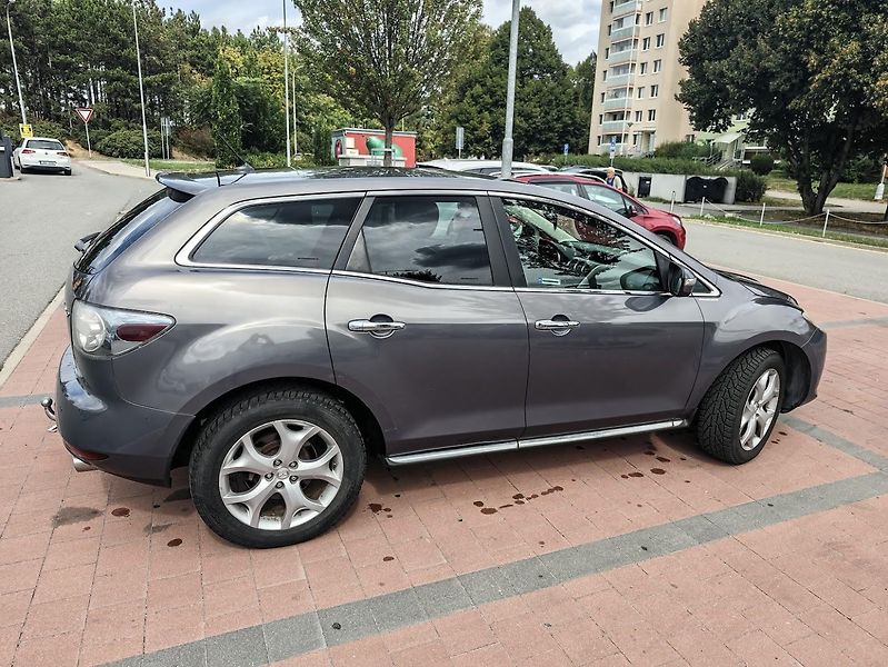 Mazda CX-7 (2010) - fotka 3 z 14