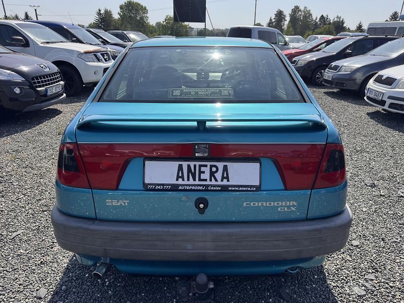 Seat Cordoba 1.4i, 182 tis km,1.Majitel,ČR - fotka 6 z 19