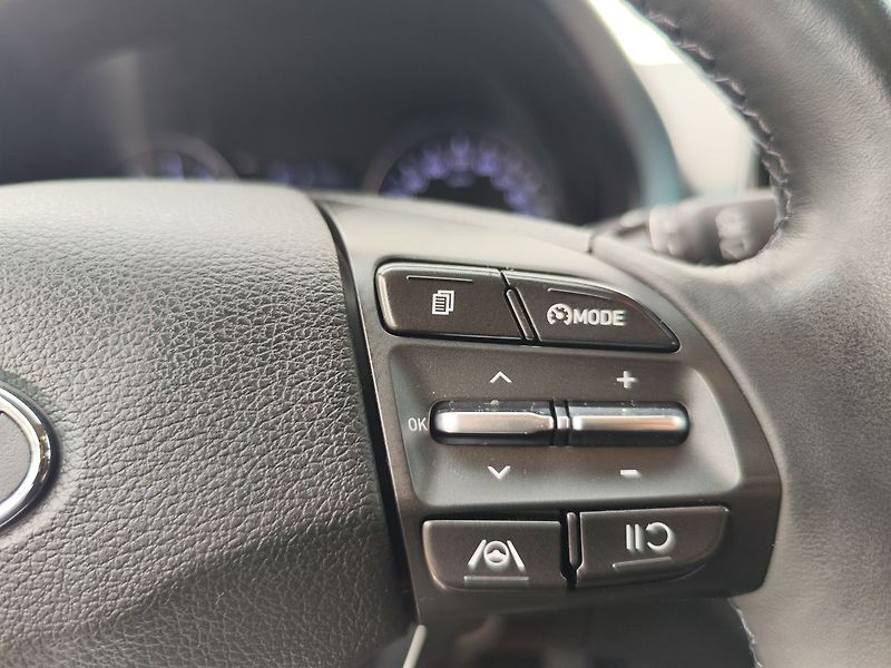 Hyundai i30 1.0 T-GDI/88kW Smart DCT - fotka 22 z 32