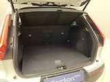 Volvo XC40 T3 MOMENTUM AUT REZERVACE - náhled 6