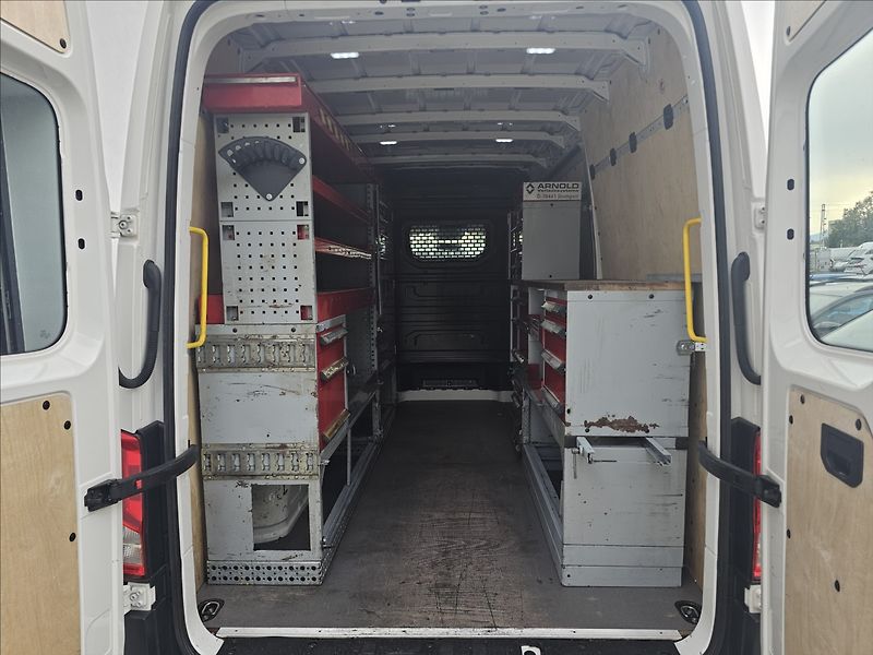 Volkswagen Crafter 2,0 TDi 103KW NAVI KAMERA DPH - fotka 19 z 32