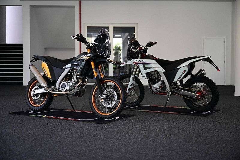 AJP (2026) PR7 650 ADVENTURE 2026 - EURO5 - fotka 2 z 2
