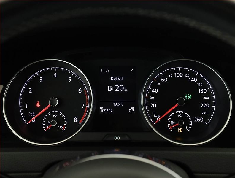 Volkswagen Golf (2017) R-Line 1.4 TSI, Automat - fotka 9 z 18