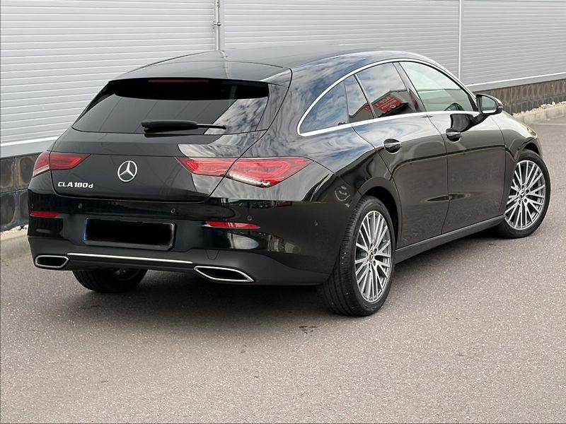 Mercedes-Benz CLA (2020) SB 180d 7G/Progressive/ - fotka 3 z 20