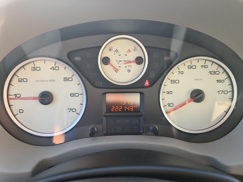 Citroën Jumpy (2007) 2.0 HDi LONG 100-KW KLIMA - fotka 33 z 39