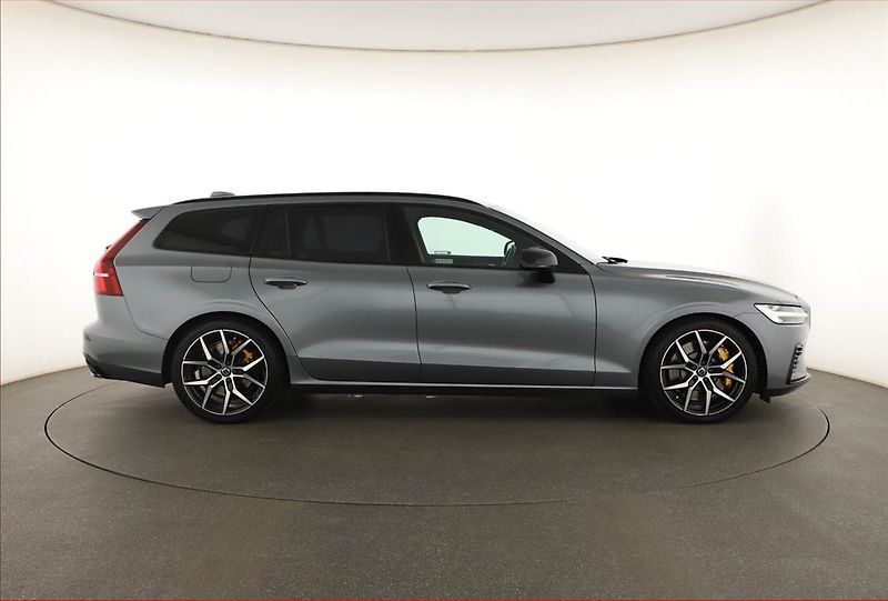 Volvo V60 (2020) T8 Polestar - fotka 6 z 20