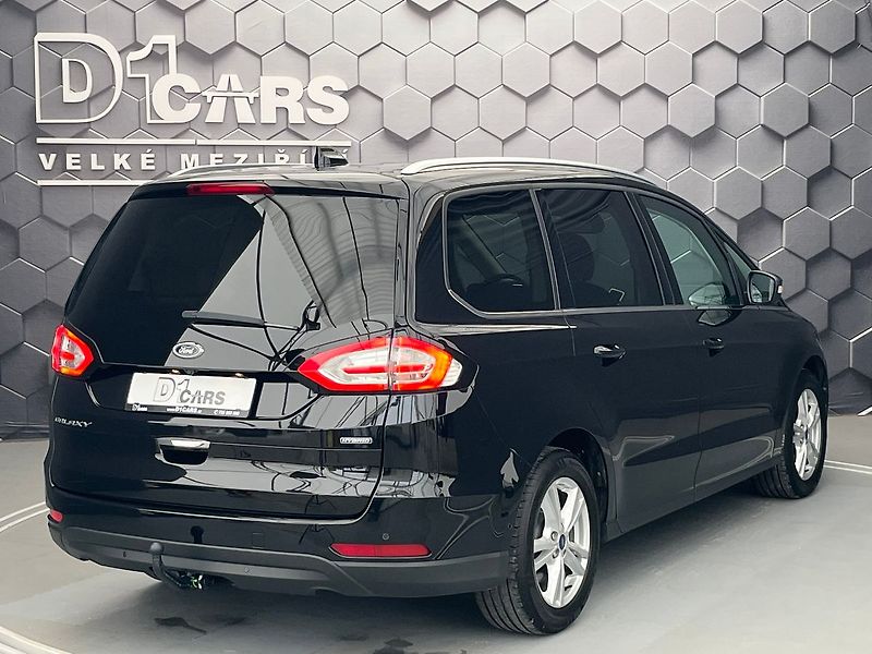Ford Galaxy 2.5 HEV TITANIUM 7 míst - fotka 4 z 71