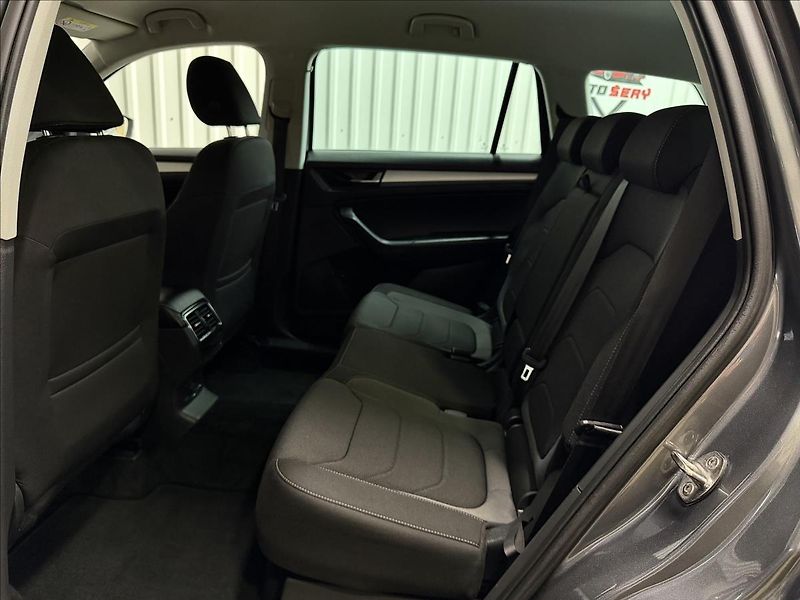Škoda Kodiaq 2.0TDI 110kW DSG ACC 1MAJ - fotka 29 z 37