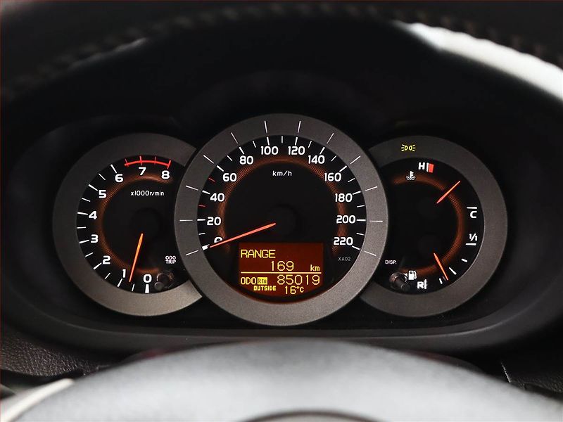 Toyota RAV4 (2007) 2.0 VVT-i, 4X4, Tempomat - fotka 9 z 15