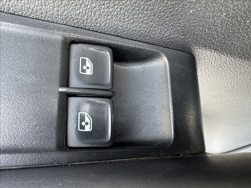 Škoda Fabia 1,0 TSI DPH tažné 1maj původČR - fotka 22 z 50