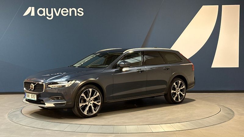 Volvo V90 B6 AWD benzin Ultimate Auto - fotka 4 z 16