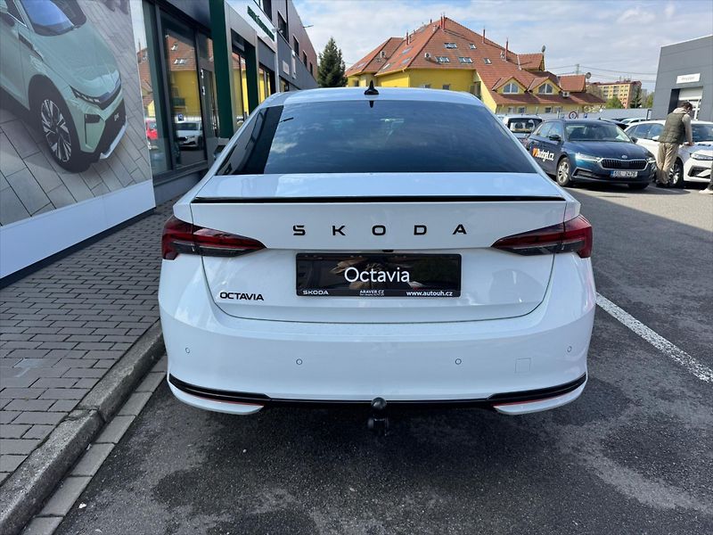 Škoda Octavia (2026) 2,0 TDI 110 kW  Sportline - fotka 6 z 11