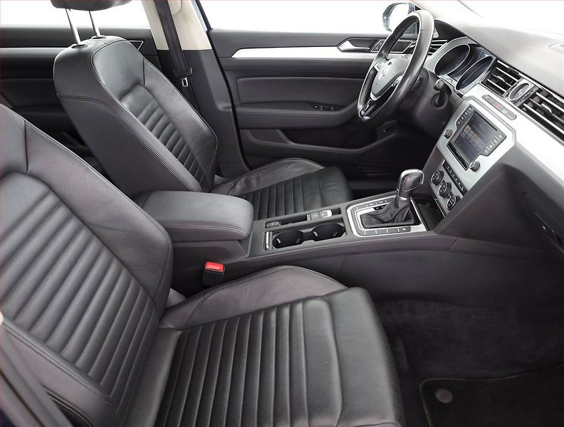 Volkswagen Passat (2016) Comfortline 2.0 TDI, 4X4 - fotka 7 z 18