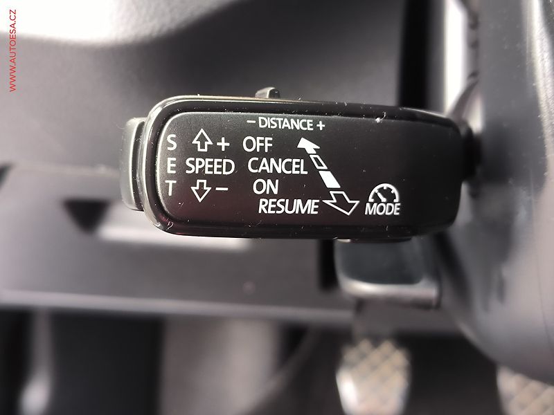 Škoda Kamiq (2020) 1.0 TSi, Style, kamera - fotka 20 z 25