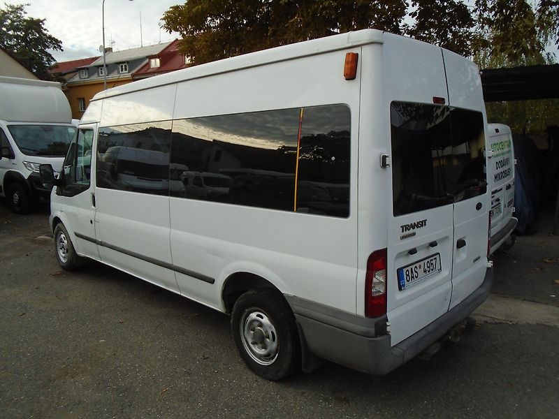 Ford Transit (2013) 2.2 TDCi L3H2 BUS 9 míst * - fotka 6 z 33