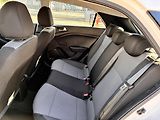 Hyundai i20 -55kW KLIMA,4x KOLA NA ZIMU - náhled 14