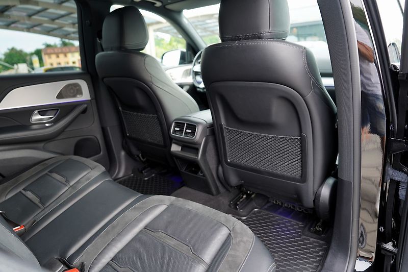 Mercedes-Benz GLE 53 AMG/4Matic+/20/ČR - fotka 35 z 47