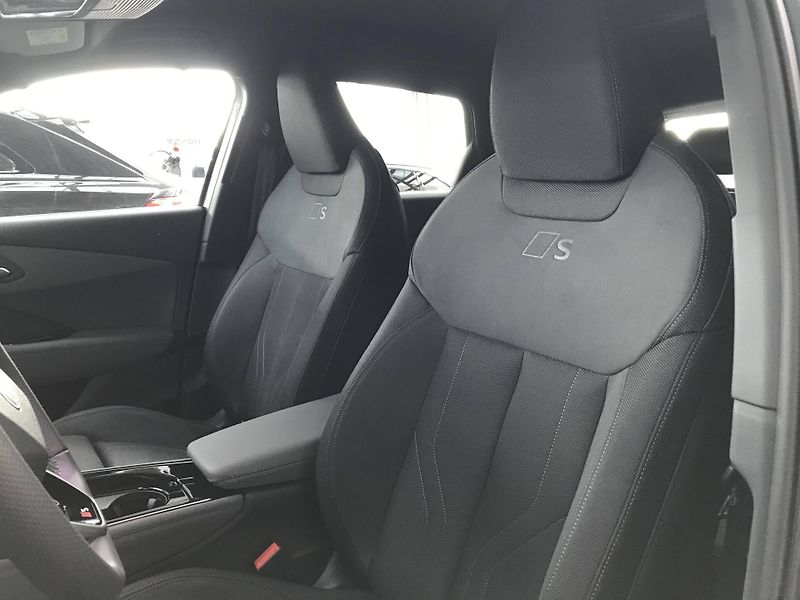 Audi Q3 quattro ST7 2,0TFSI - fotka 14 z 20