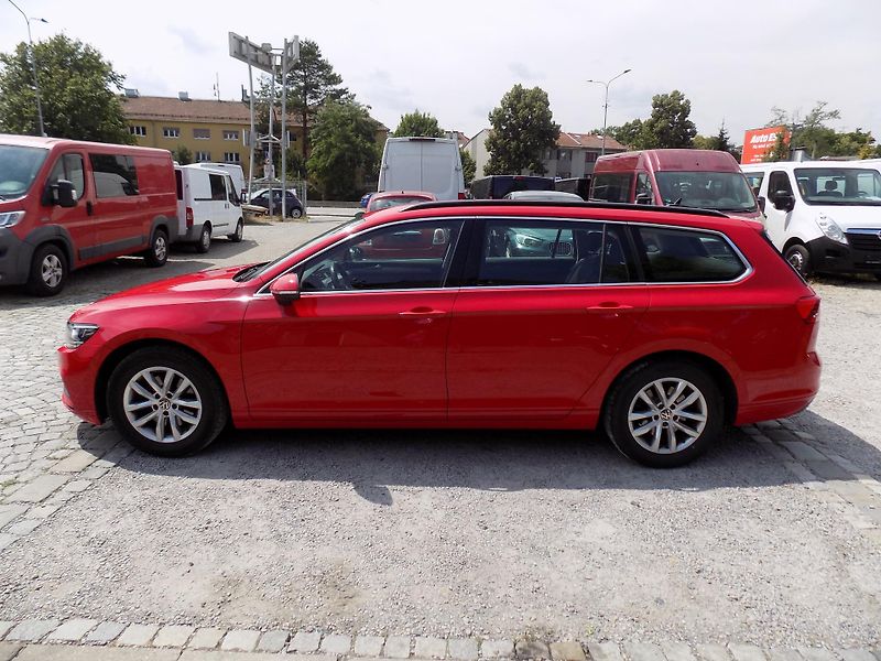 Volkswagen Passat 2,0 TDI 110 KW DSG VÝHŘEV LED - fotka 16 z 43