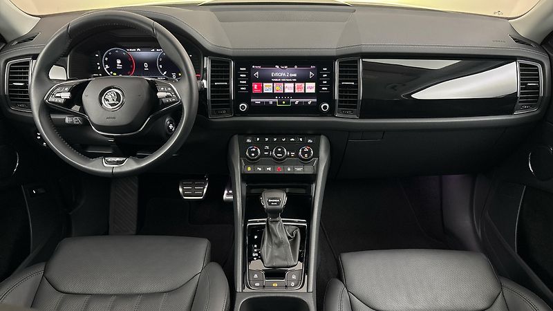 Škoda Kodiaq 2.0 TDI DSG 4x4 L&K - fotka 8 z 32
