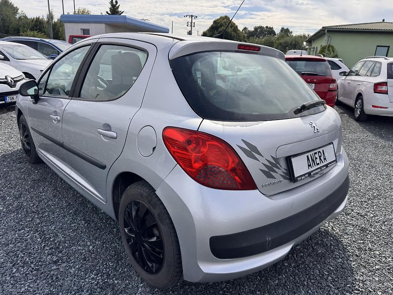 Peugeot 207 1.4 HDi, 50 kW,STK 07/28 - fotka 6 z 16