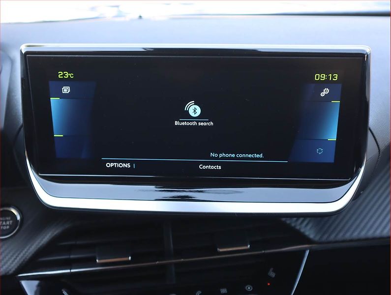 Peugeot 2008 (2021) Allure 50 kWh, SoH 91% - fotka 20 z 25