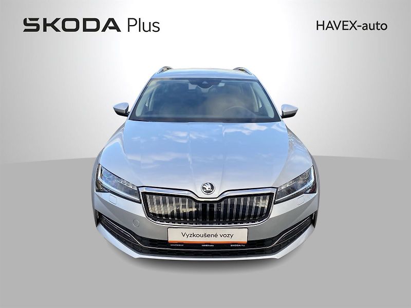 Škoda Superb (2021) Combi 1.4 TSI iV DSG Style - fotka 4 z 34