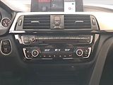 BMW Řada 3 (2017) Sport Line 320 d, Automat - náhled 17
