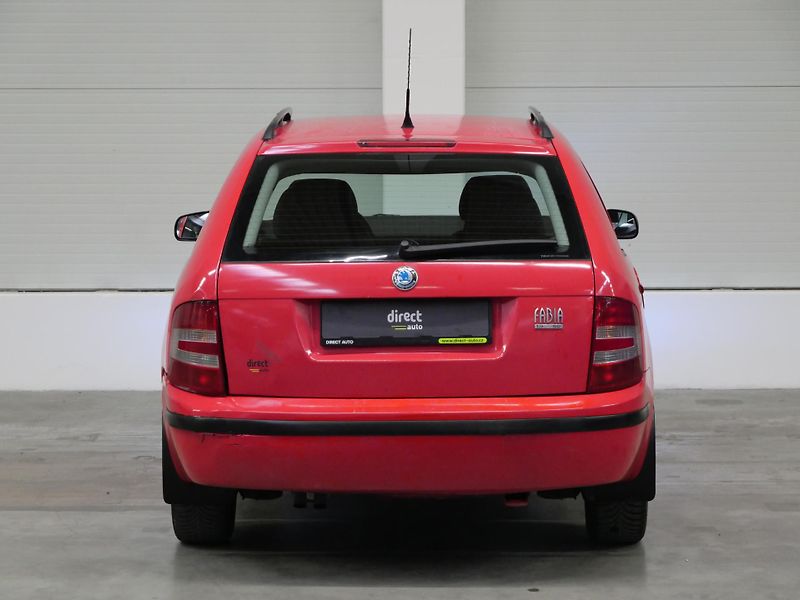Škoda Fabia - fotka 6 z 24