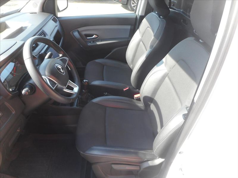 Renault Express 1,5 DCi Poškozeno - fotka 16 z 21