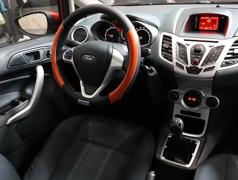 Ford Fiesta (2009) 1.25, nová STK, jezdí výborně - fotka 7 z 19