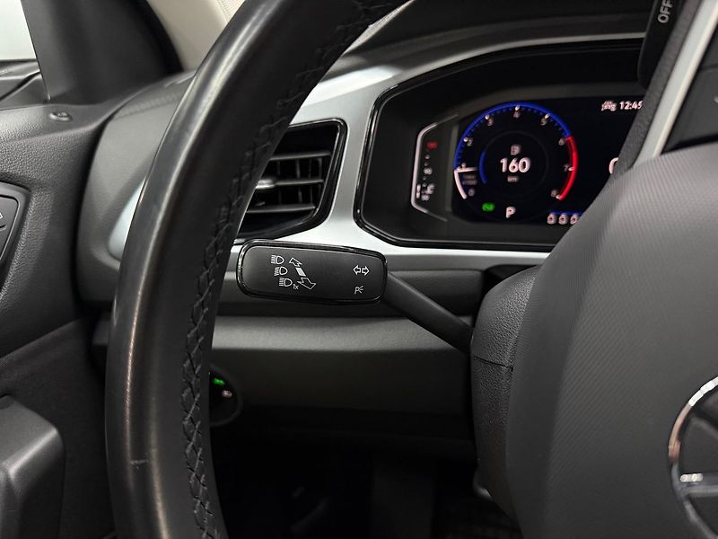 Volkswagen T-Roc (2022) 1.5 TSI Style DSG - fotka 18 z 27