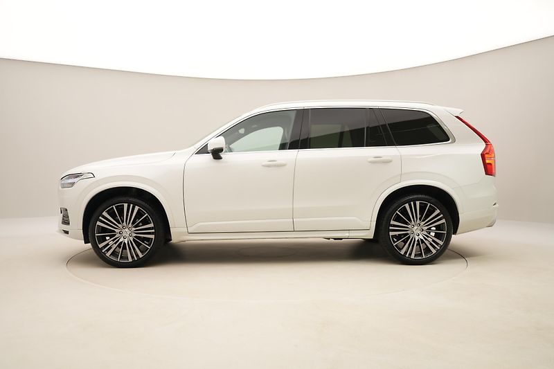 Volvo XC90 B5 AWD MOMENTUM AUT - fotka 9 z 42