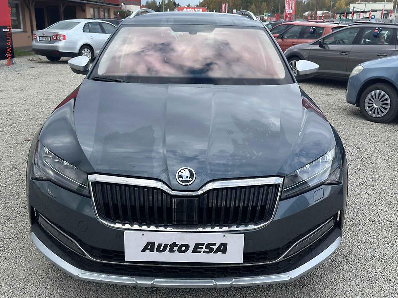 Škoda Superb (2021) 2.0TDi, ČR, Scout, DSG, LED - fotka 2 z 26