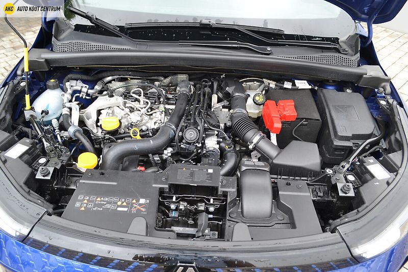 Renault Captur techno mild hybrid 160 EDC - fotka 48 z 51