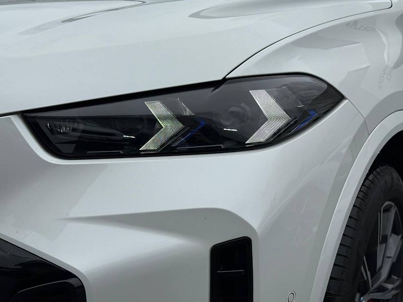 BMW X5 3,0 210 kW xDrive30d - fotka 45 z 55