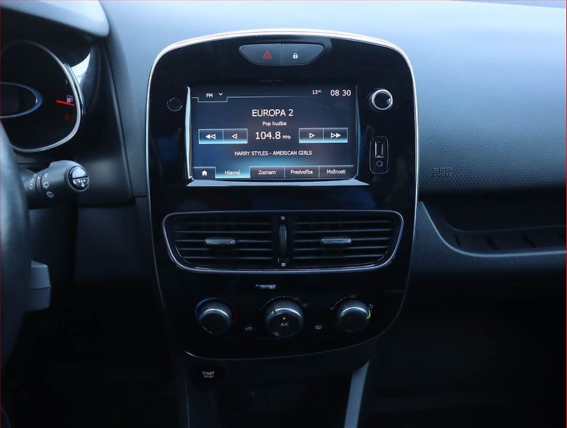 Renault Clio (2017) 0.9 TCe, Navi, Tempomat - fotka 12 z 19