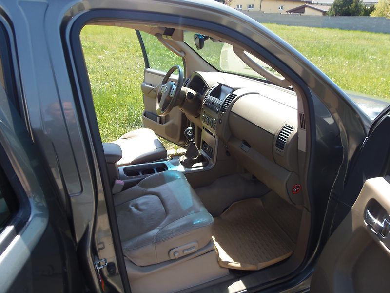 Nissan Pathfinder (2005) 2.5 DCi 4x4 redukce tažné 3 T - fotka 15 z 25