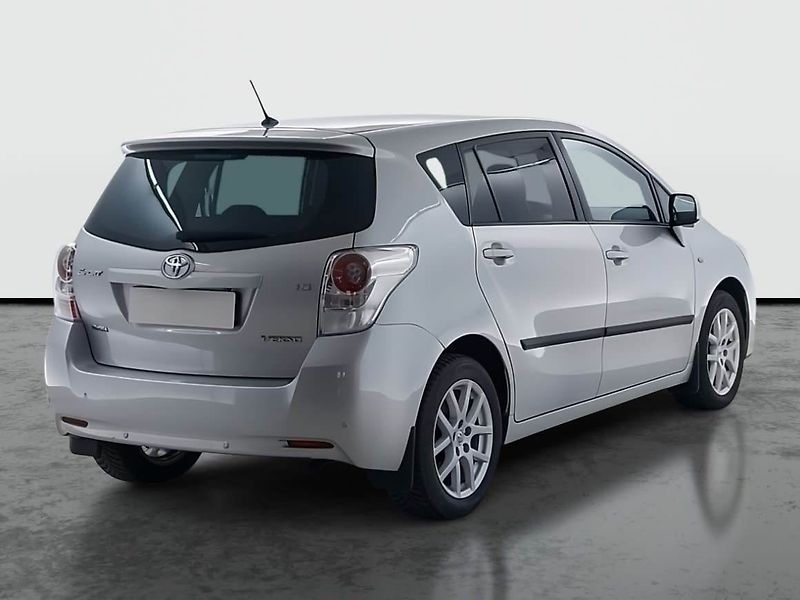 Toyota Verso (2012) 1.8 Valvematic, Navi, Tempomat - fotka 5 z 19