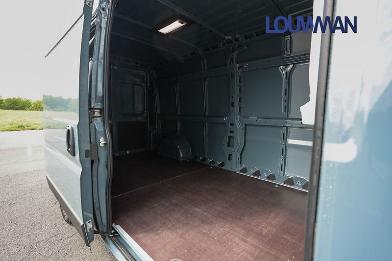 Toyota ProAce AT COMFORT EXECUTIVE - fotka 17 z 25
