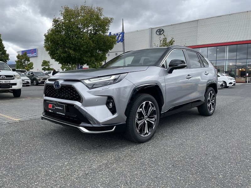 Toyota RAV4 2.5 Plug-in Hybrid ODBĚR 7/26 - fotka 9 z 30
