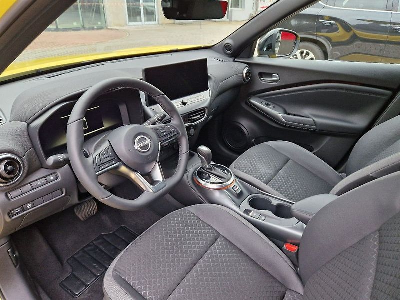 Nissan Juke 1.0 DIG-T 7AT N-CONN, SKLADEM - fotka 10 z 28