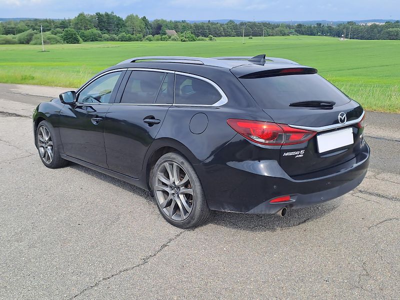 Mazda 6 (2016) 2.2 4x4 SKYACTIV 129 KW - fotka 7 z 31