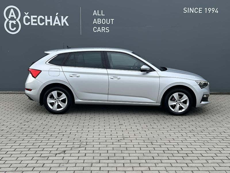 Škoda Scala (2022) 1,5TSi 110kW STYLE - fotka 4 z 38