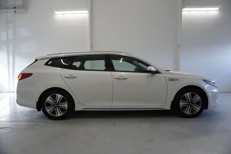Kia Optima  SW 2,0 GDI PHEV AUT, - fotka 4 z 35