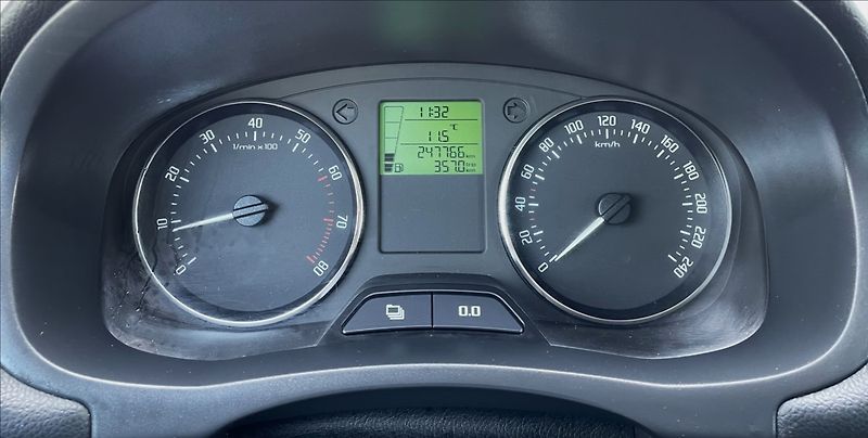 Škoda Roomster 1,2 tsi Style 63kw po servisu - fotka 13 z 22