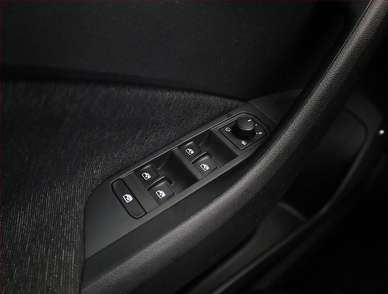 Škoda Scala (2019) Style 1.5 TSI, Automat - fotka 17 z 20