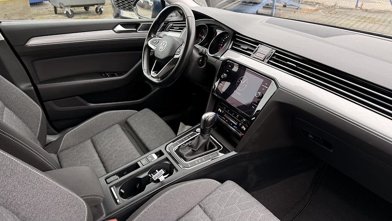 Volkswagen Passat (2023) 2.0TDI,DSG,ZÁRUKA,LED,DIESEL - fotka 38 z 60